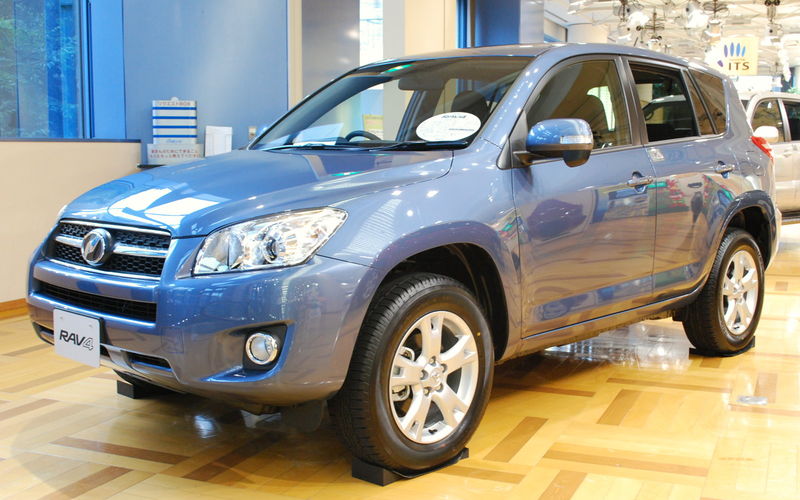 Soubor:2008 Toyota RAV4 01.jpg