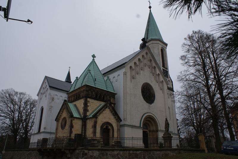 Soubor:Čakovice church 02.JPG