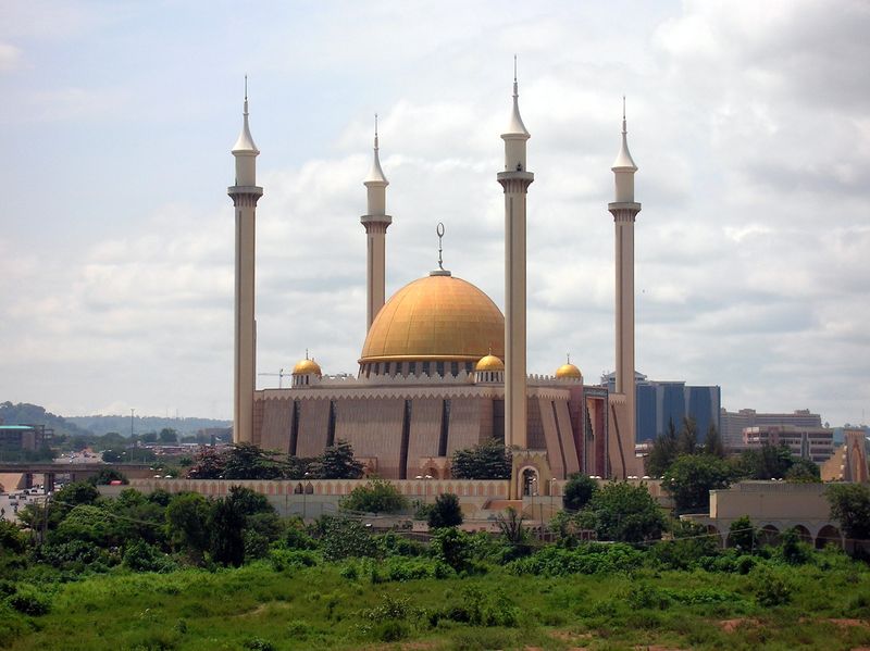 Soubor:AbujaNationalMosque.jpg