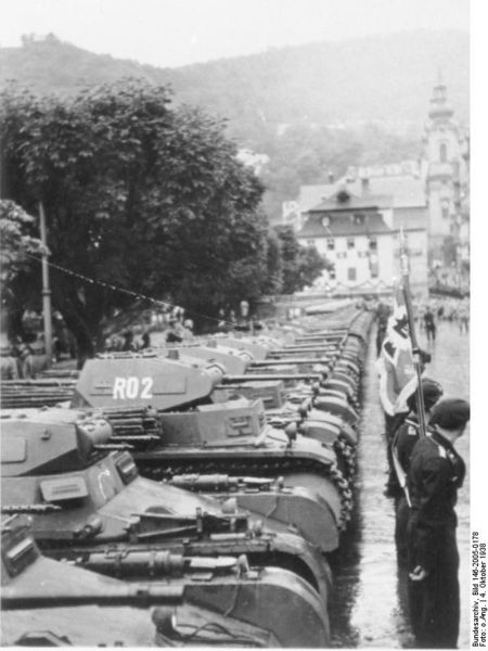 Soubor:Bundesarchiv Bild 146-2005-0178, Anschluss sudetendeutscher Gebiete.jpg