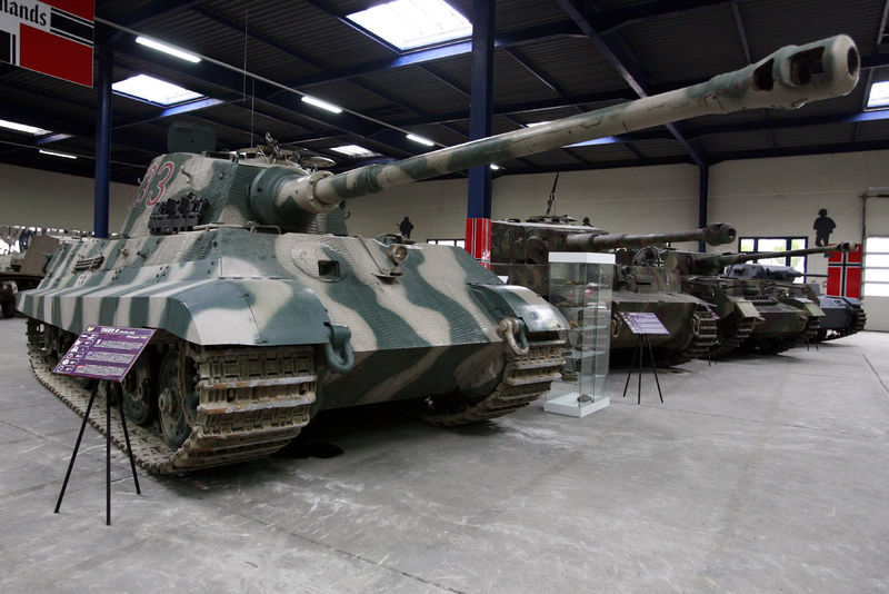 Soubor:Tiger II mg 7800.jpg