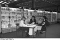 Bundesarchiv B 145 Bild-F061585-0013, Frankfurt-Main, Buchmesse.jpg