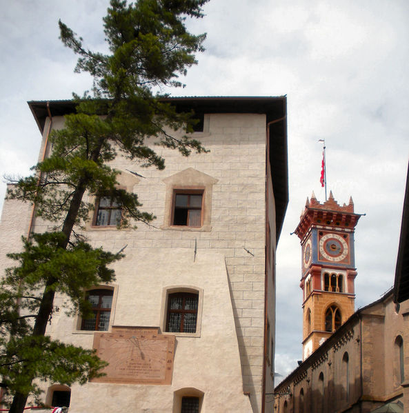 Soubor:Cavalese Torre-Civica.jpg