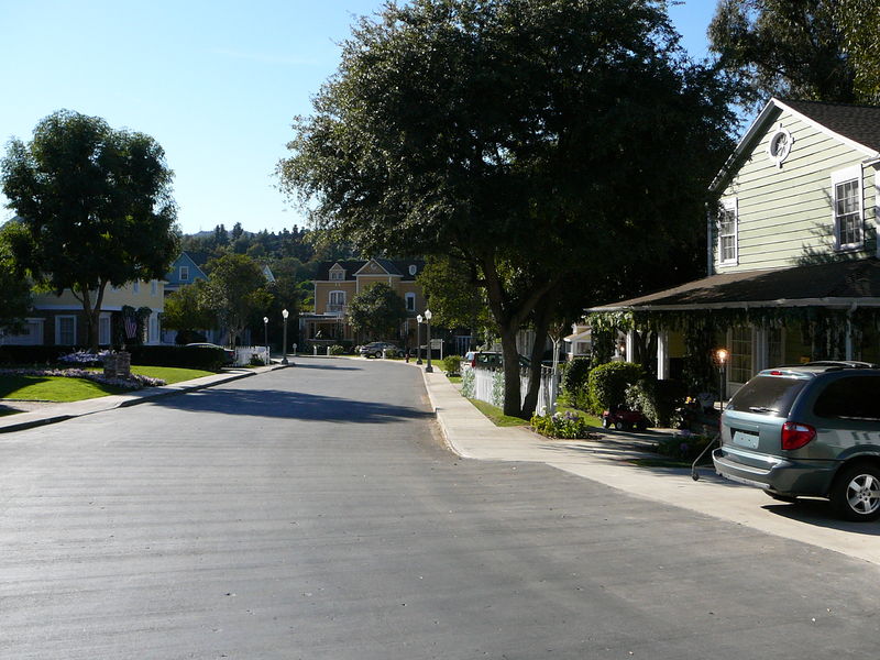 Soubor:Wisteria Lane 2006.jpg