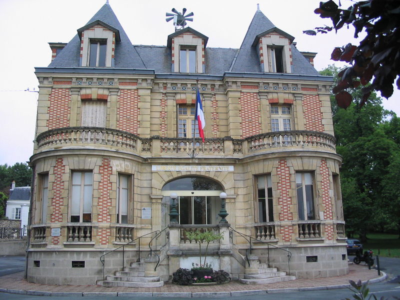 Soubor:Mairie Yerres.jpg