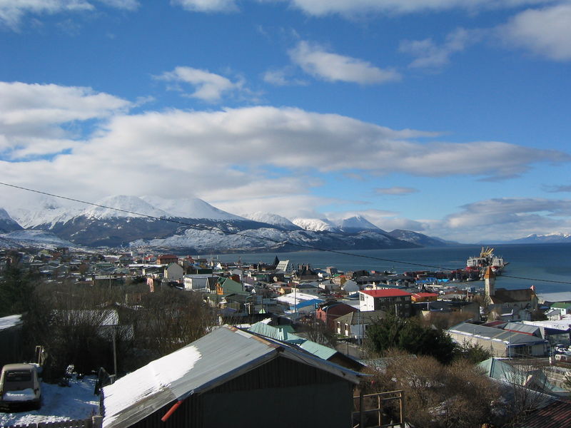 Soubor:Ushuaia in early Spring.jpg