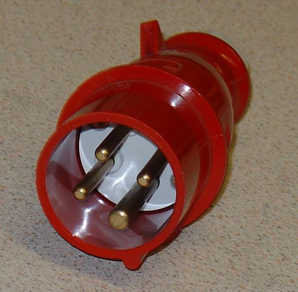 Soubor:16A-3P-Plug.jpg