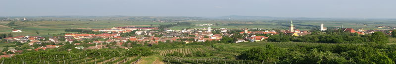 Soubor:Retz Panorama.jpg