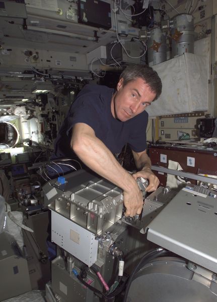 Soubor:Krikalev on iss.jpg