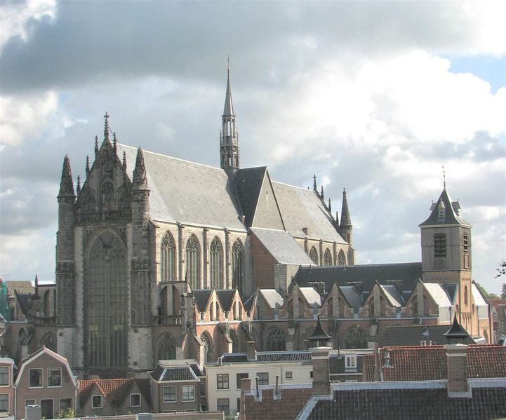 Soubor:Hooglandse kerk exterieur.jpg