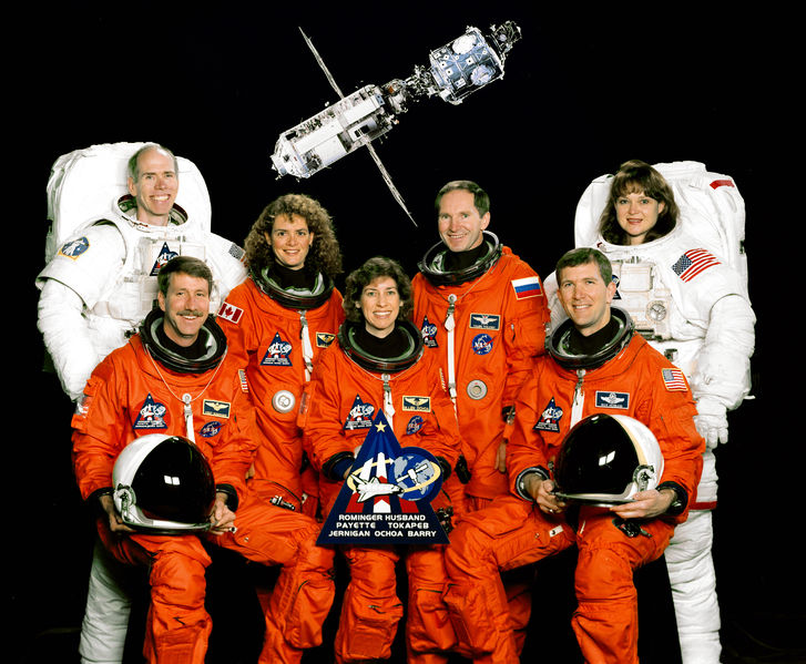 Soubor:STS-96 crew.jpg