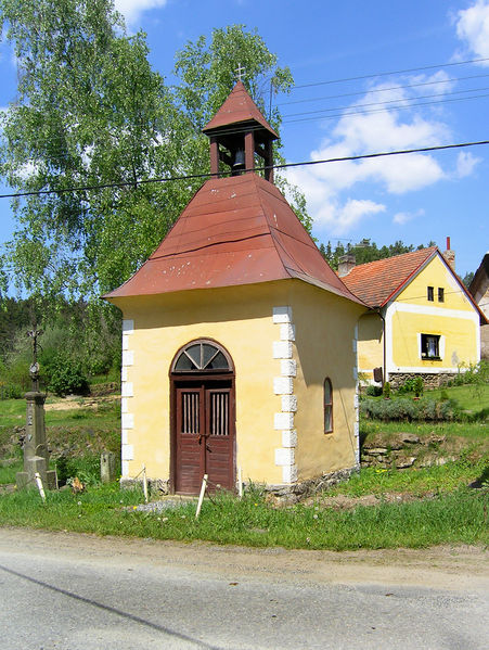 Soubor:Votice, Bučovice, chapel.jpg