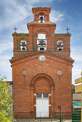 (Castelmaurou) Façade de l'église Sainte-Foy.jpg