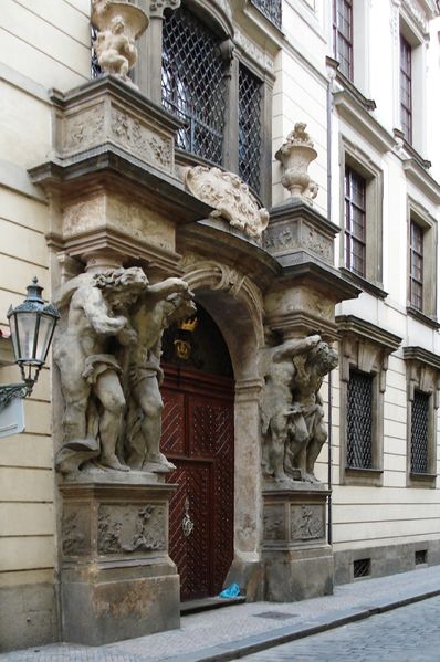 Soubor:Prague Clam-Gallas palace.jpg