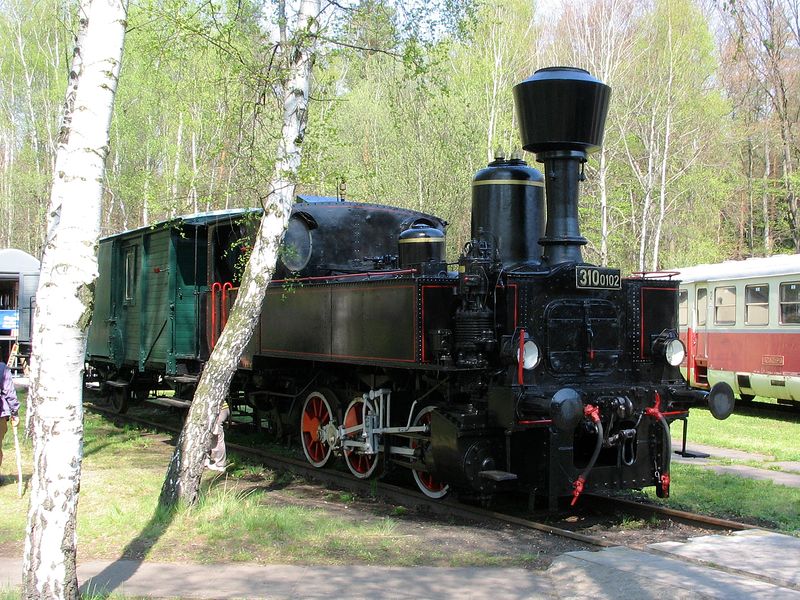 Soubor:Steam locomotive 310.0102.jpg