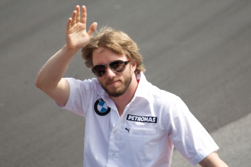 Soubor:Nick Heidfeld 2008.jpg