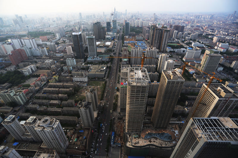 Soubor:Shenyang Qingnian Street.JPG