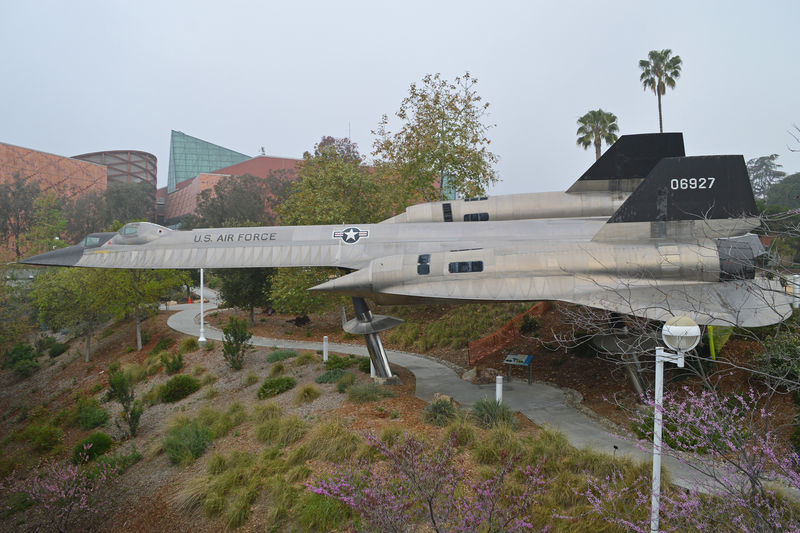 Soubor:Lockheed SR-71A Blackbird-006-AWFlickr.jpg