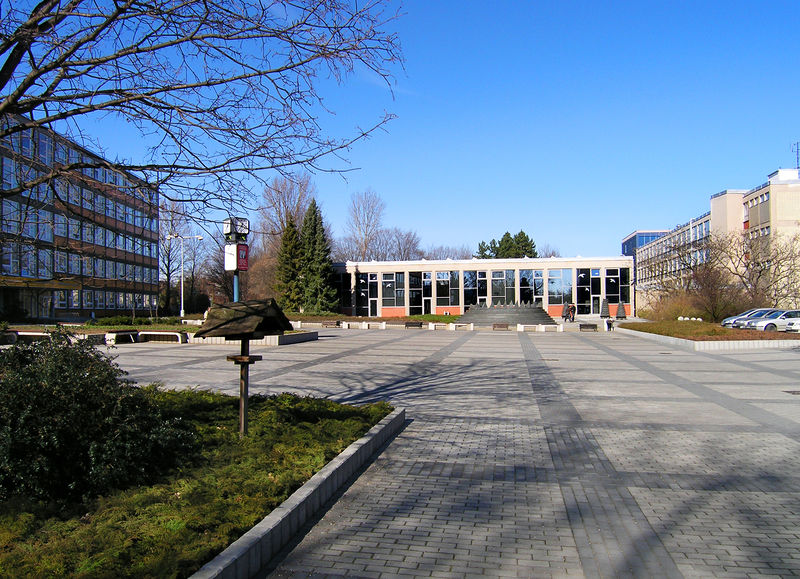 Soubor:University of Life Sciences, Prague.jpg