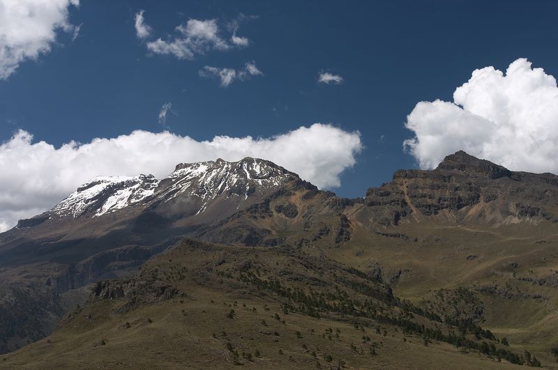 Soubor:Mexico-Iztaccihuatl.jpg